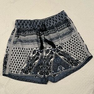 Lucky & Coco Blue Patterned Skirt